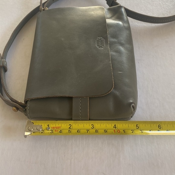 CLARE V Women’s Light Gray Leather Crossbody Bag - Picture 8 of 12